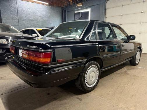 1991 Toyota Camry Base
