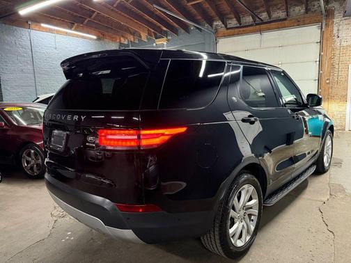 2020 Land Rover Discovery HSE