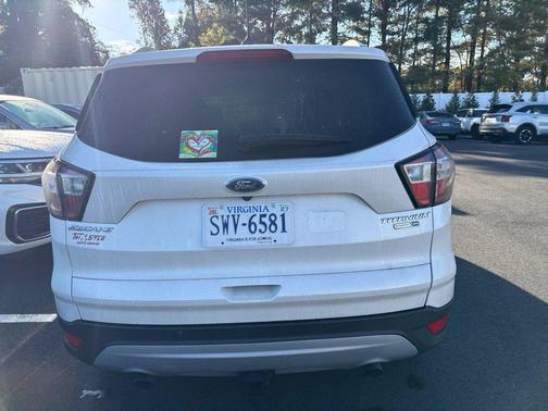 White Platinum Metallic Tri-Coat 2018 Ford Escape Titanium