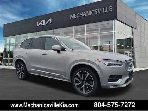 Silver Dawn Metallic 2023 Volvo XC90 B6 Plus 7-Seater