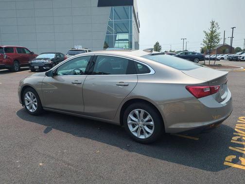 Mineral Gray Metallic 2024 Chevrolet Malibu FWD 1LT