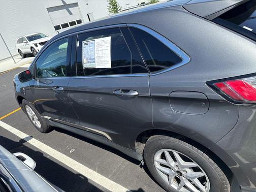 CARBONIZED GRAY 2024 Ford Edge SEL