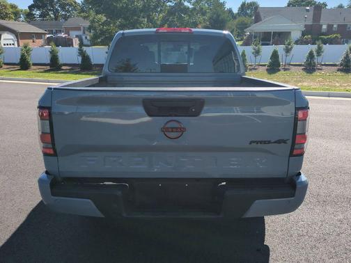 Boulder Gray Pearl 2024 Nissan Frontier PRO-4X