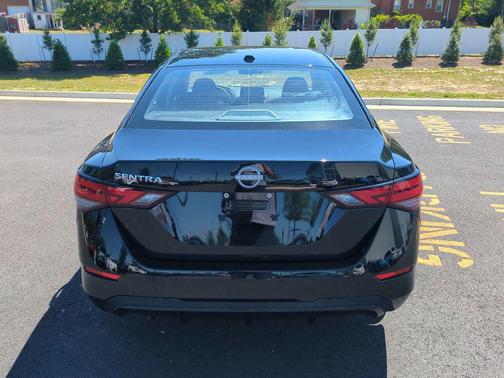 Super Black 2025 Nissan Sentra SV