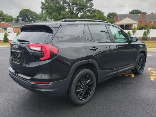 Ebony Twilight Metallic 2023 GMC Terrain SLE
