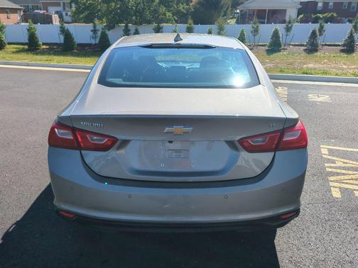 Mineral Gray Metallic 2024 Chevrolet Malibu FWD 1LT