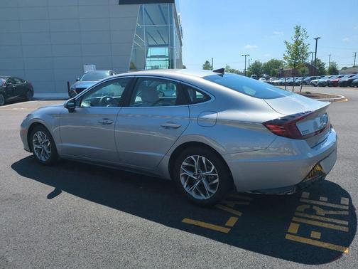 Curated Silver 2023 Hyundai SONATA SEL