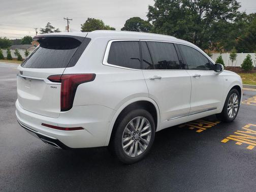 Crystal White Tricoat 2023 Cadillac XT6 Premium Luxury AWD