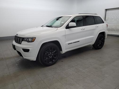 2017 Jeep Grand Cherokee Altitude