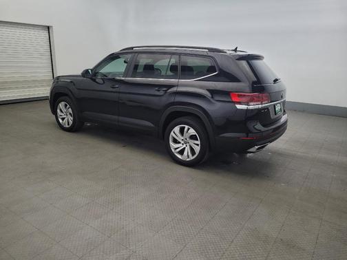 Deep Black Pearl 2021 Volkswagen Atlas 3.6L SE w/Technology