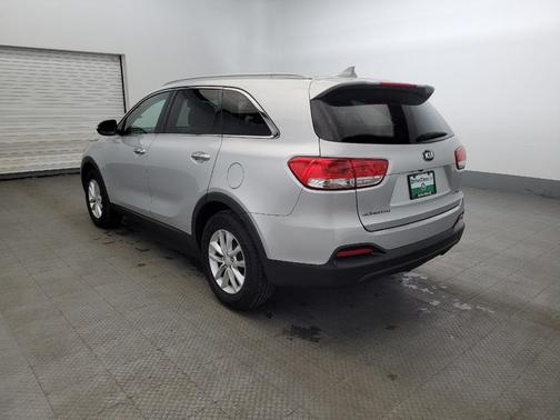 Sparkling Silver 2016 Kia Sorento LX