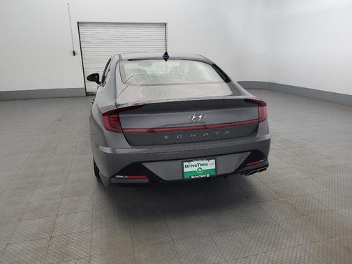 2022 Hyundai SONATA SEL