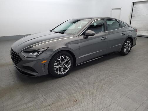 2022 Hyundai SONATA SEL