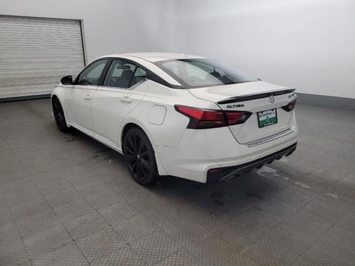 2022 Nissan Altima SR FWD