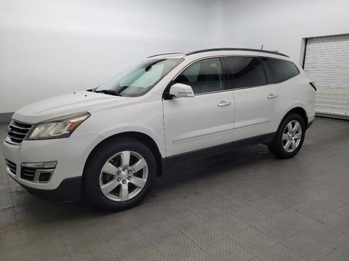 White 2017 Chevrolet Traverse Premier