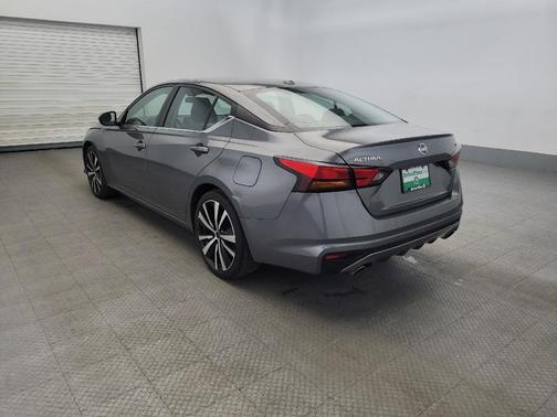 2022 Nissan Altima SR FWD