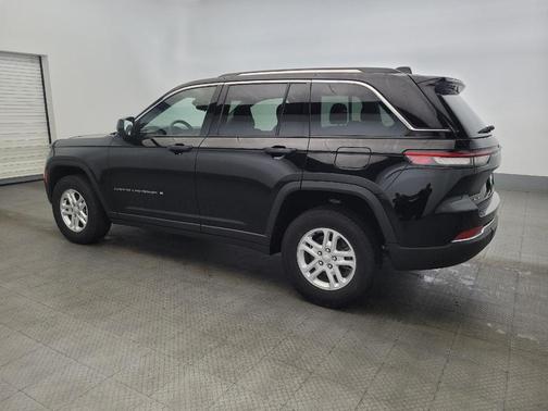 2022 Jeep Grand Cherokee Laredo