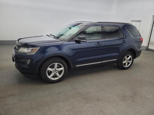 Blue Jeans Metallic 2016 Ford Explorer XLT
