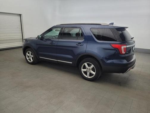 Blue Jeans Metallic 2016 Ford Explorer XLT