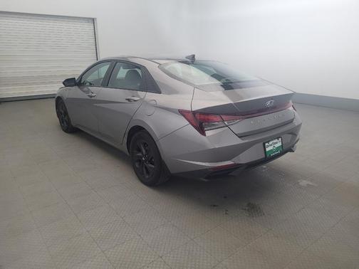 Fluid Metal 2023 Hyundai ELANTRA SEL