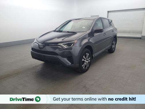 Magnetic Gray Metallic 2018 Toyota RAV4 LE
