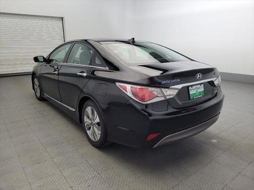 2013 Hyundai SONATA Hybrid Limited