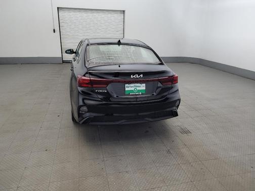 Aurora Black 2023 Kia Forte LXS