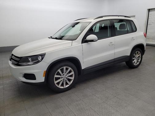 2018 Volkswagen Tiguan Limited 2.0T 4MOTION