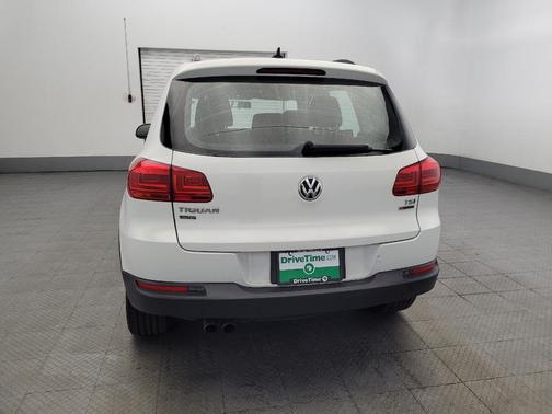 2018 Volkswagen Tiguan Limited 2.0T 4MOTION