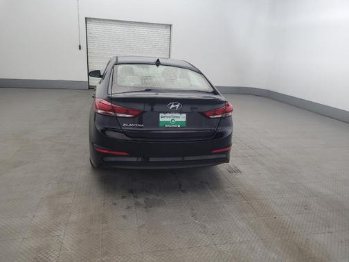 Phantom Black 2018 Hyundai ELANTRA SEL