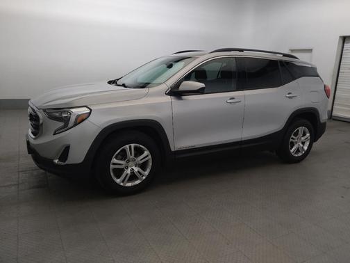 Quicksilver Metallic 2018 GMC Terrain SLE