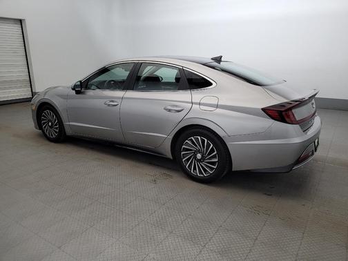 2021 Hyundai SONATA Hybrid Limited