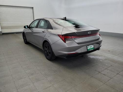 Fluid Metal 2023 Hyundai ELANTRA HEV Blue