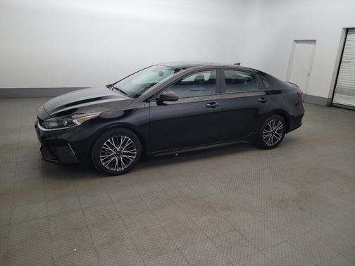 Aurora Black 2023 Kia Forte GT-Line