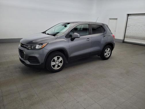 Satin Steel Metallic 2020 Chevrolet Trax LS