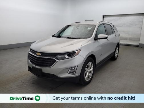 Silver Ice Metallic 2018 Chevrolet Equinox 2LT SUV