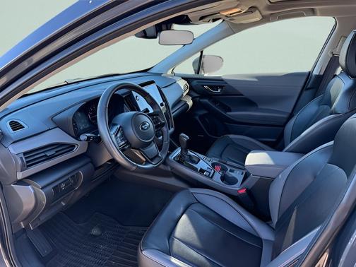 Magnetite Gray Pearl 2024 Subaru Crosstrek LIMITED
