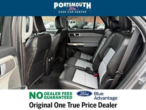 CARBONIZED GRAY METALLIC 2022 Ford Explorer XLT