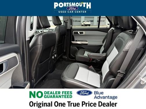 CARBONIZED GRAY METALLIC 2022 Ford Explorer XLT