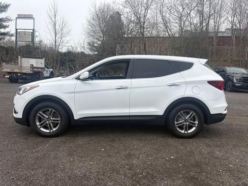 Frost White Pearl 2018 Hyundai Santa Fe Sport 2.4