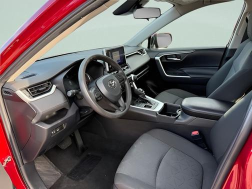 Pearl 2023 Toyota RAV4 XLE