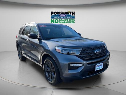CARBONIZED GRAY METALLIC 2022 Ford Explorer XLT