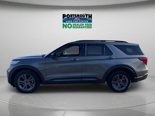 CARBONIZED GRAY METALLIC 2022 Ford Explorer XLT