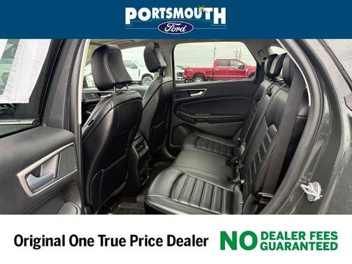 FORGED GREEN 2024 Ford Edge SEL