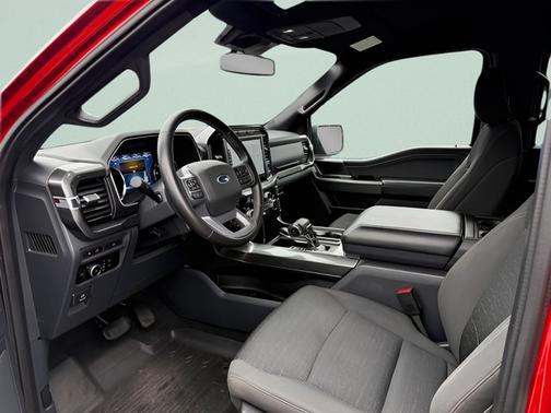 HOT PEPPER RED MET TINTD CC 2023 Ford F-150 XLT
