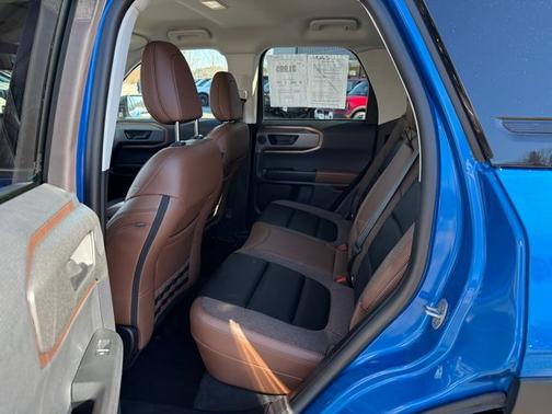 VELOCITY BLUE METALLIC 2025 Ford Bronco Sport OUTER BANKS