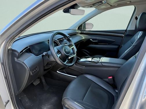 Silver 2024 Hyundai TUCSON LIMITED