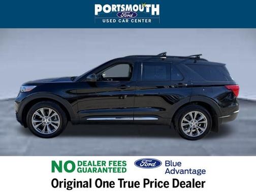 AGATE BLACK METALLIC 2022 Ford Explorer XLT