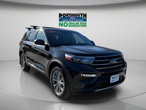 AGATE BLACK METALLIC 2022 Ford Explorer XLT