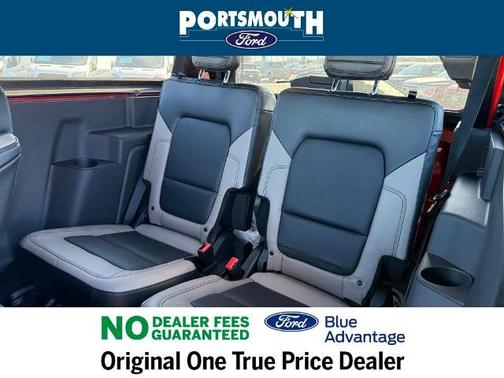 HOT PEPPER RED MET TINT CC 2024 Ford Bronco WILDTRAK